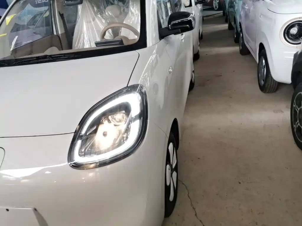 Wuling MINIEV — миниатюра 24