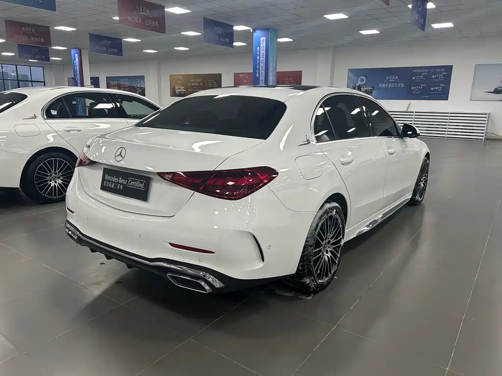 MERCEDES-BENZ C CLASS