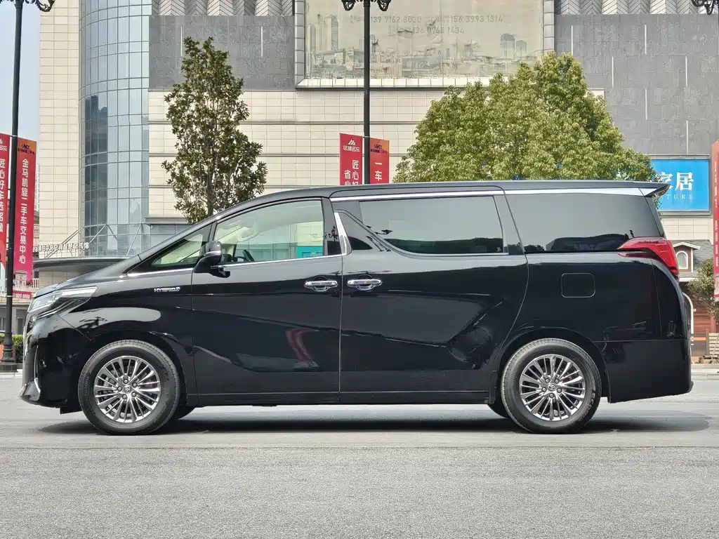 Toyota Alphard 2019 2.5L Luxury