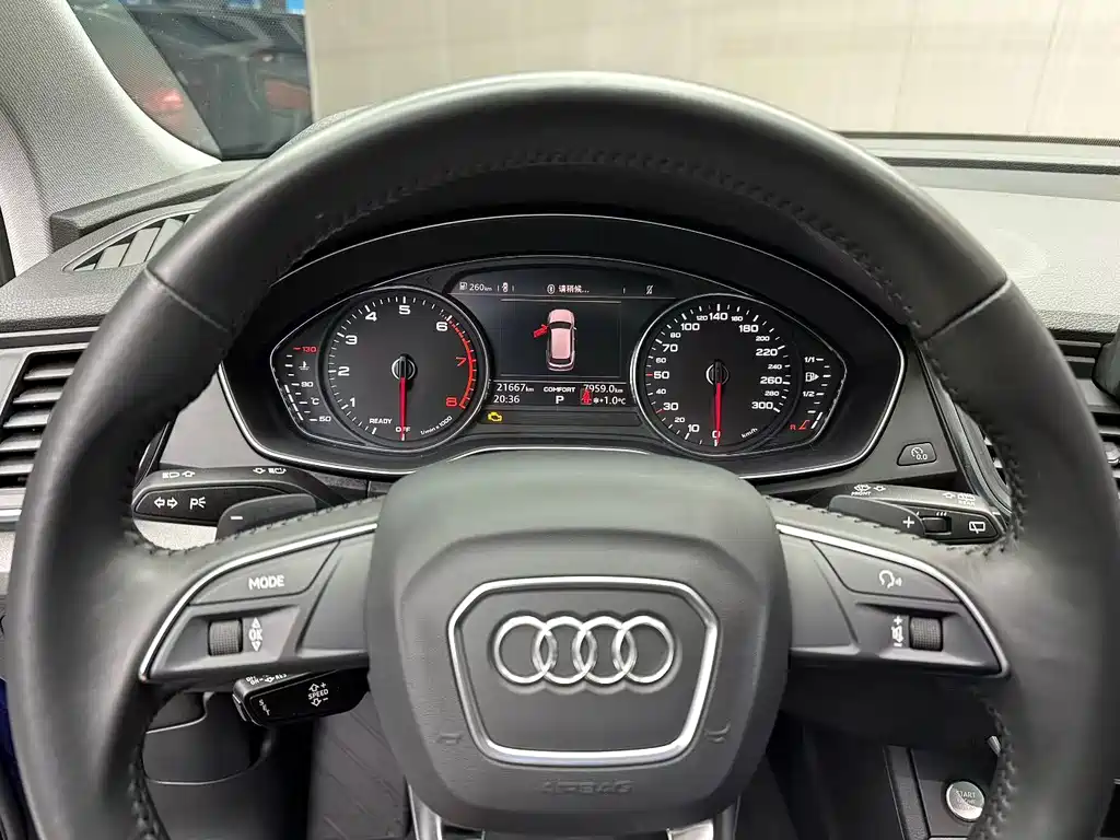 AUDI Q5L