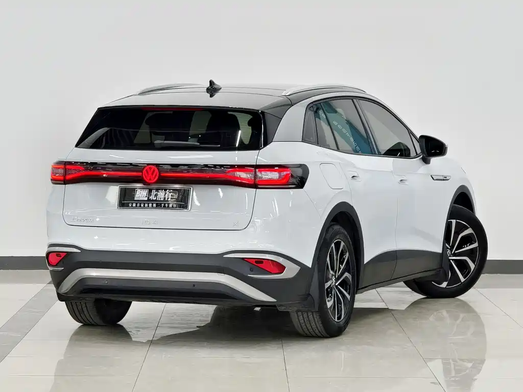 VOLKSWAGEN ID.4 X