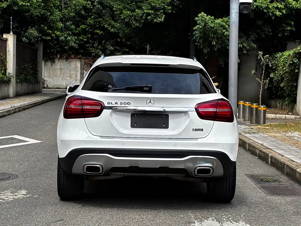 Mercedes-Benz GLA — миниатюра 9