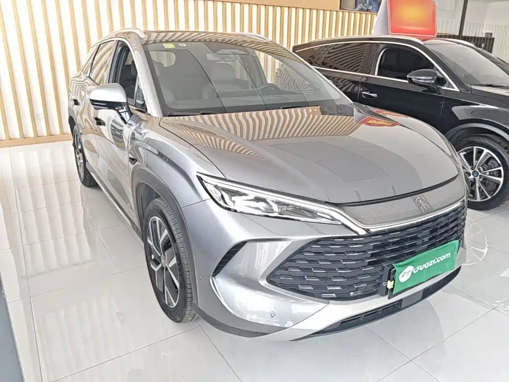 BYD L DM-i — миниатюра 4