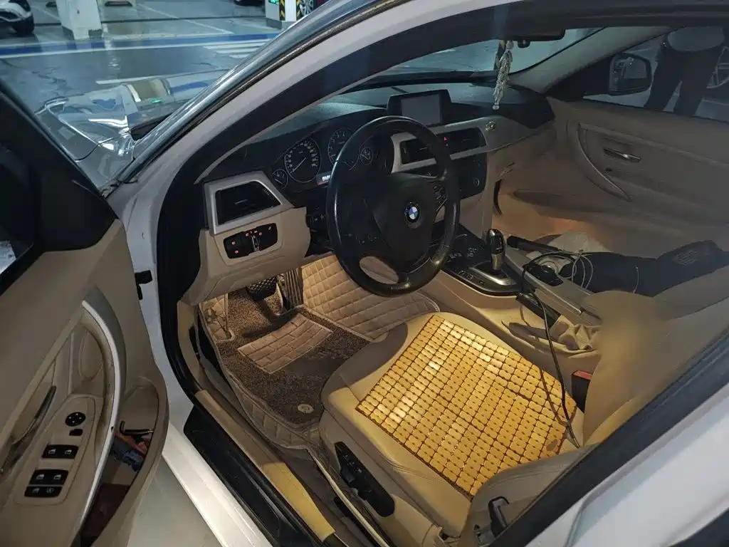 BMW 3 Series — миниатюра 8