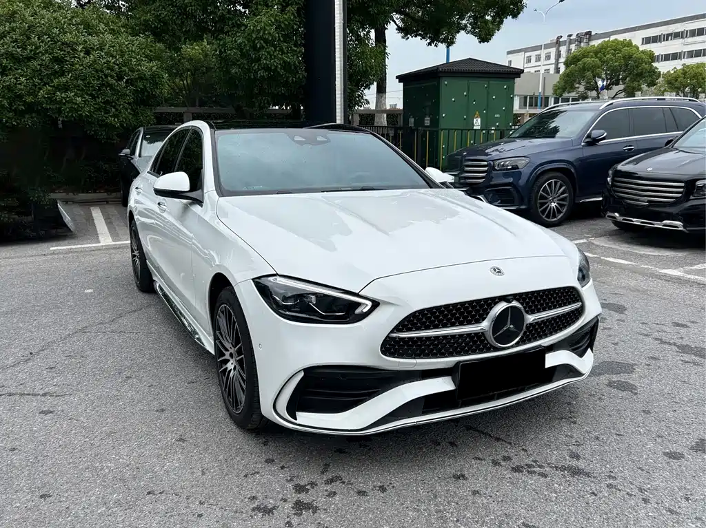 Mercedes-Benz C-Class — миниатюра 4