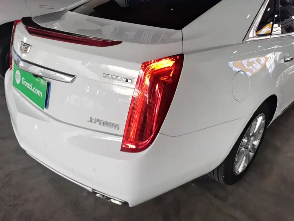 Cadillac XTS — миниатюра 8
