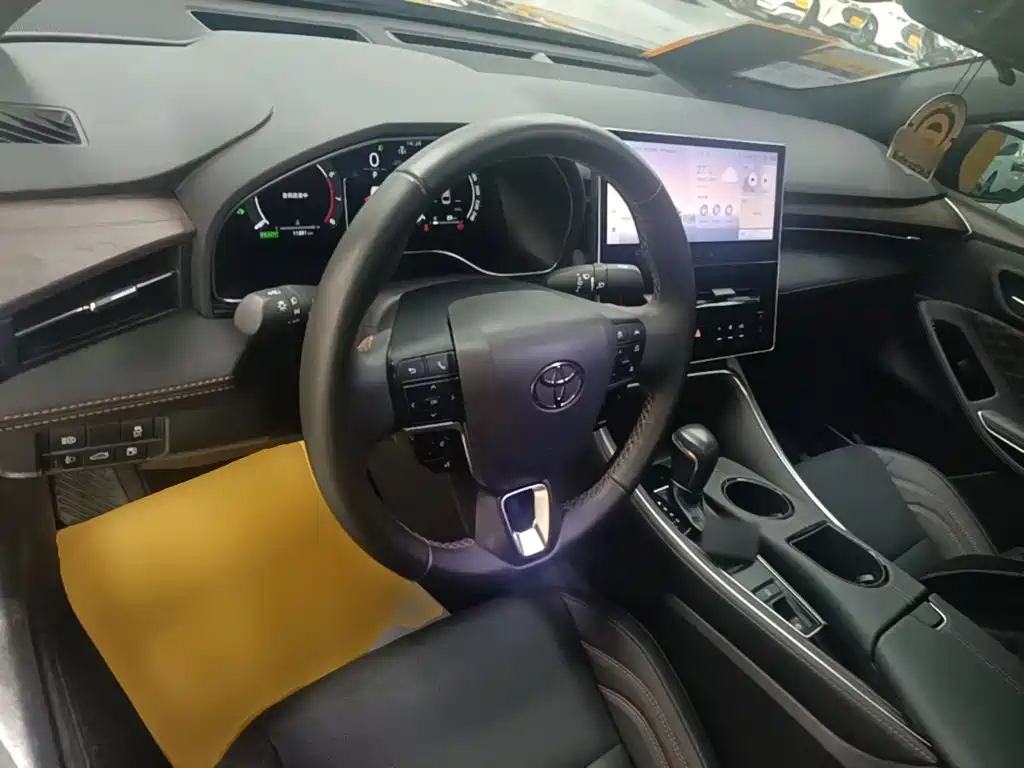 Toyota Avalon — миниатюра 11