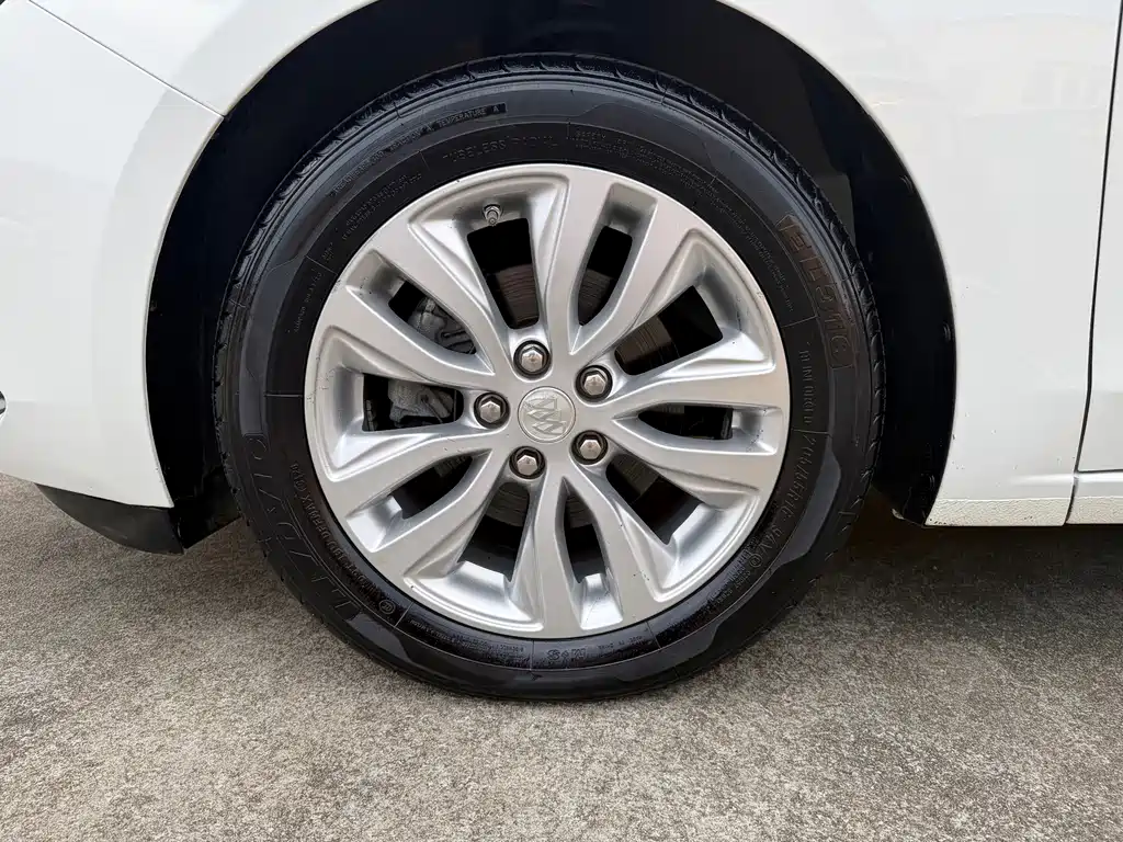Buick Excelle — миниатюра 5