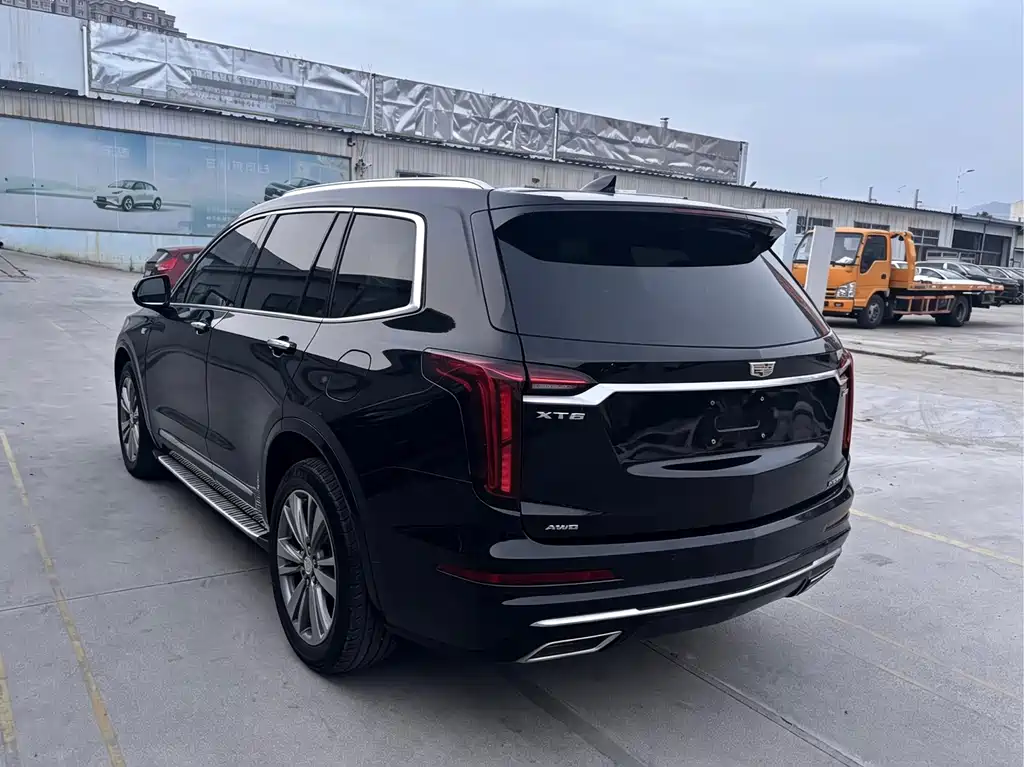 Cadillac XT6 — миниатюра 10