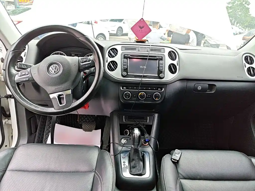 Volkswagen Tiguan — миниатюра 10