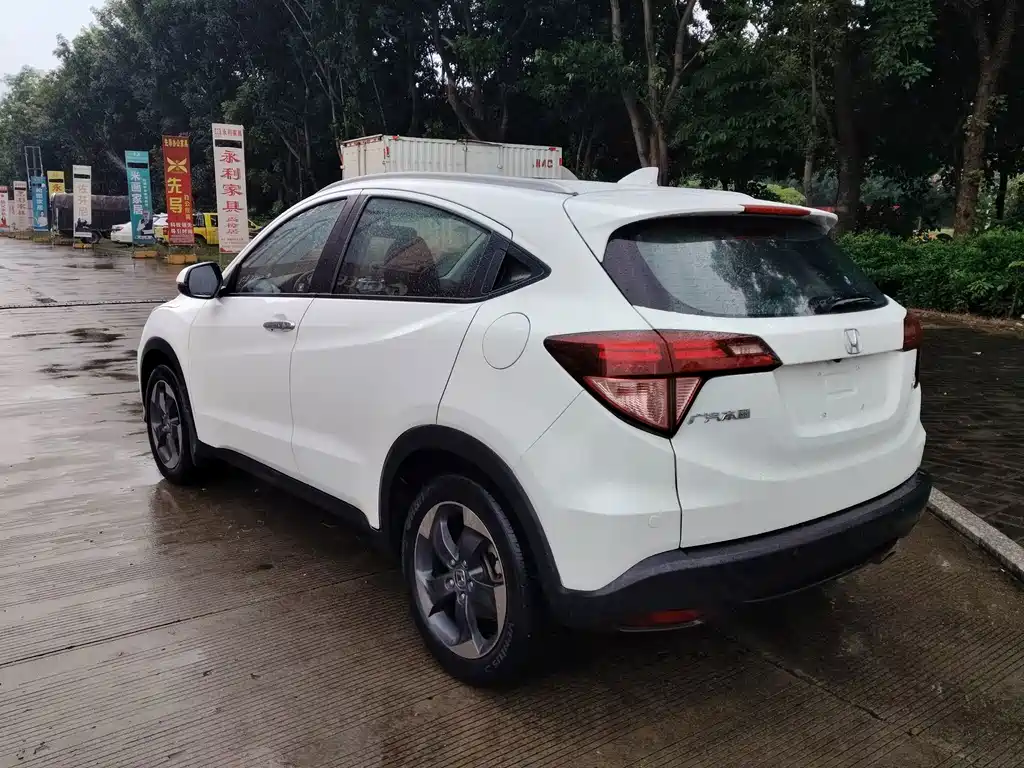 Honda Vezel — миниатюра 6