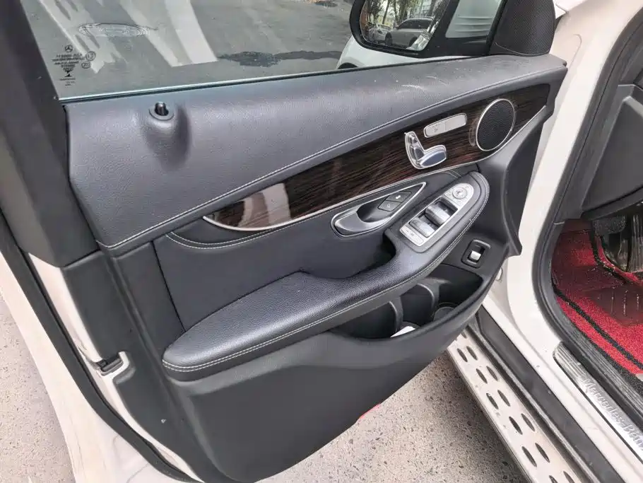 Mercedes-Benz GLC — миниатюра 7