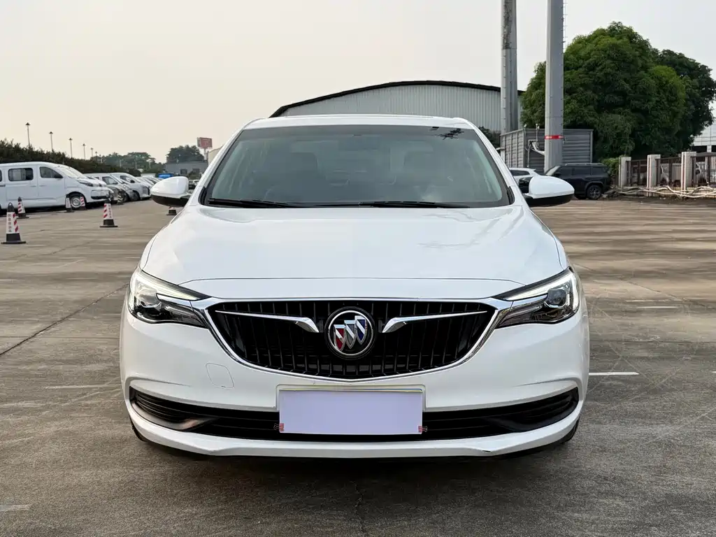 Buick Excelle — миниатюра 2