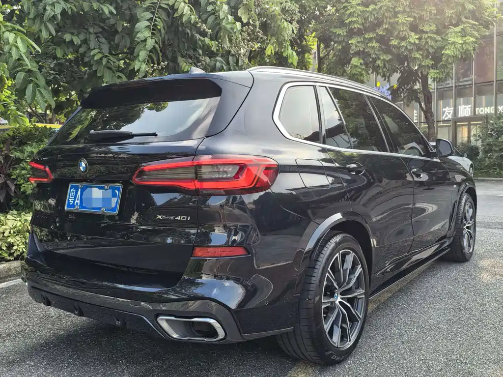 BMW X5 (Import) — миниатюра 6