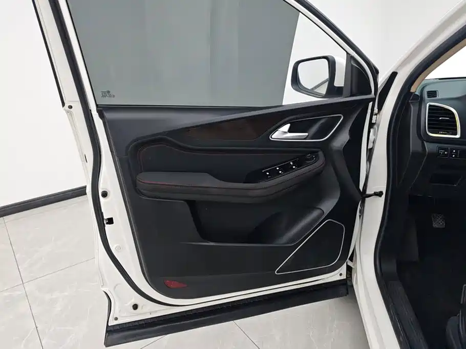 Baojun 560 — миниатюра 7