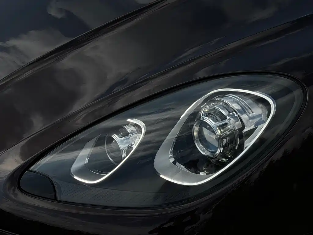 Porsche Macan — миниатюра 7