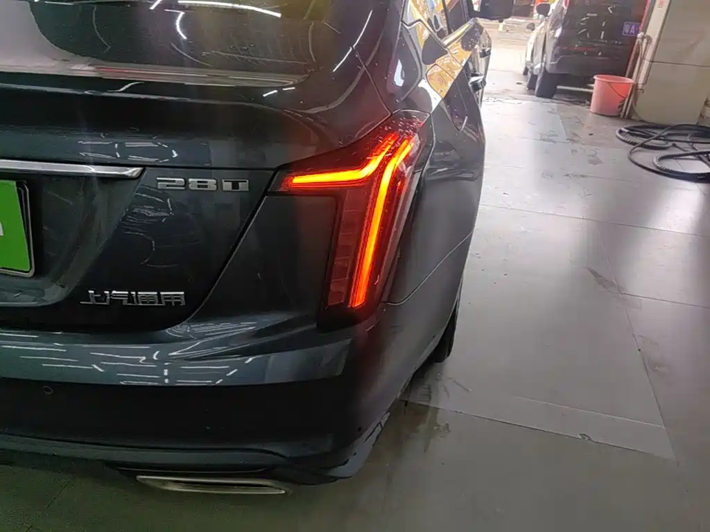 Cadillac CT5 — миниатюра 8