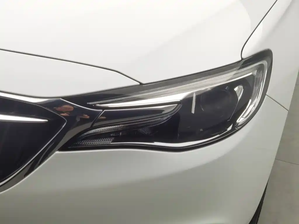 Buick Excelle — миниатюра 7