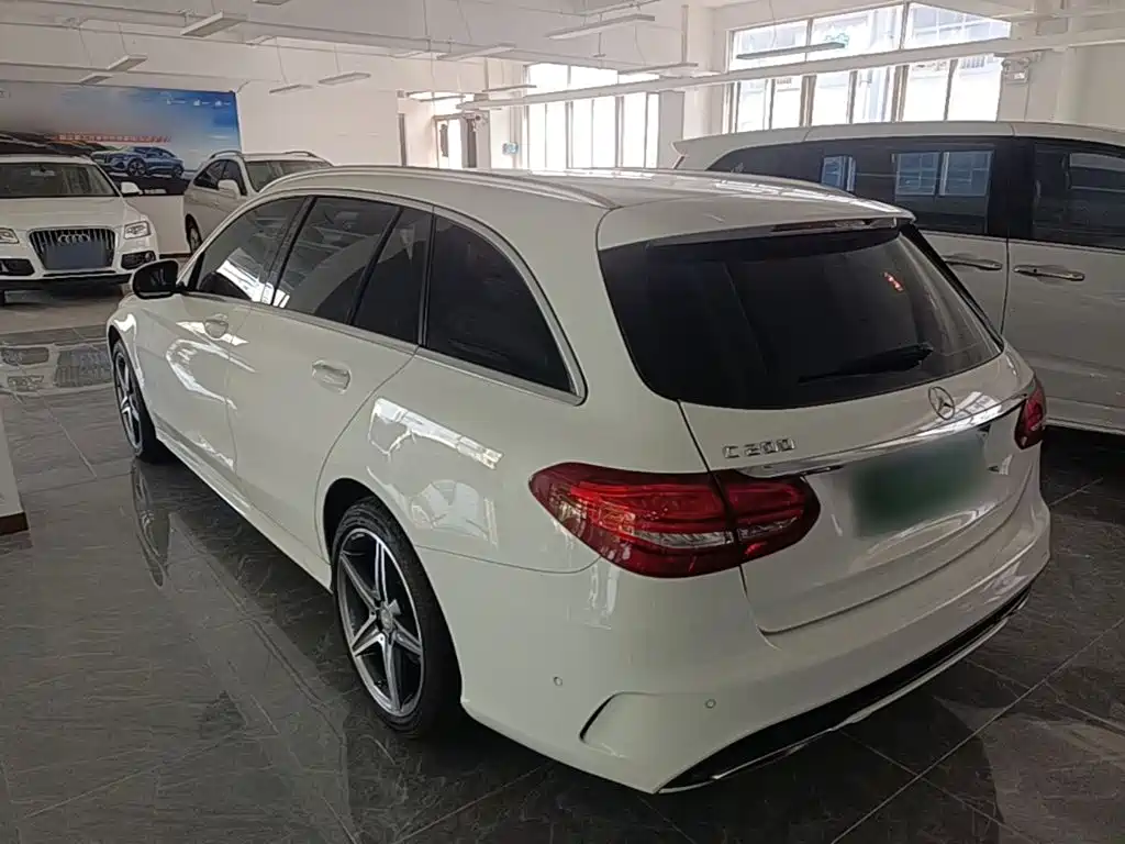 Mercedes-Benz C-Class (Import) — миниатюра 5