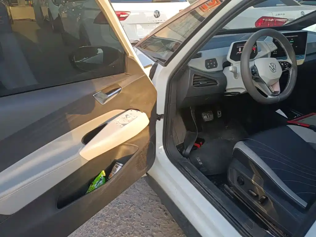 Volkswagen ID.3 — миниатюра 16