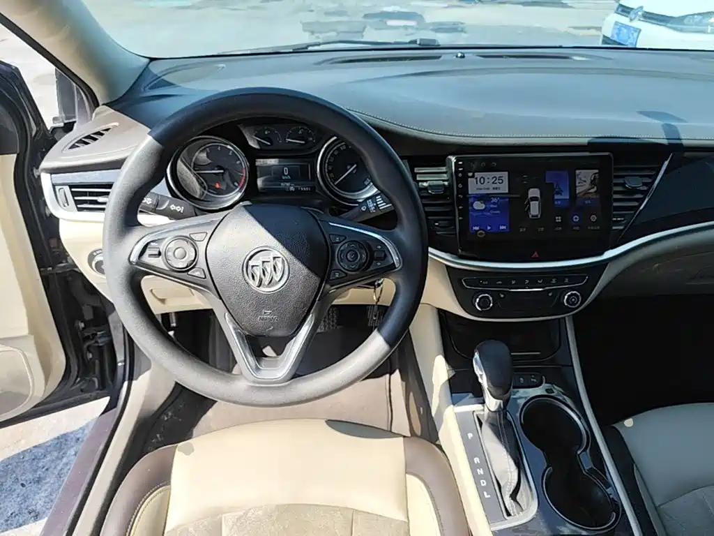 Buick Verano — миниатюра 11