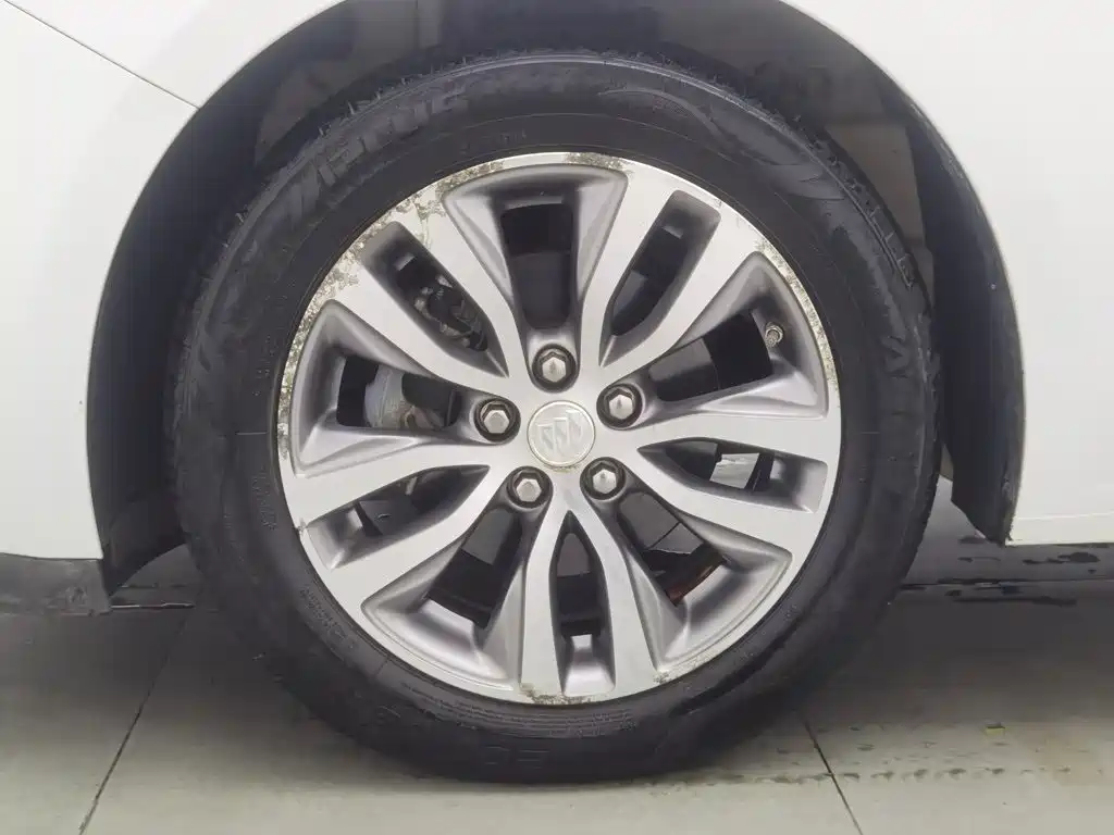 Buick Excelle — миниатюра 17