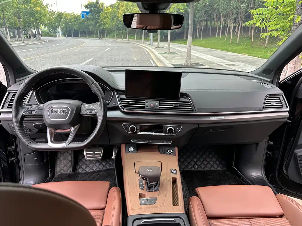 Audi Q5L — миниатюра 14