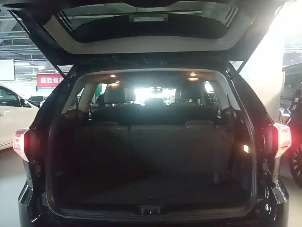 Toyota Highlander — миниатюра 19