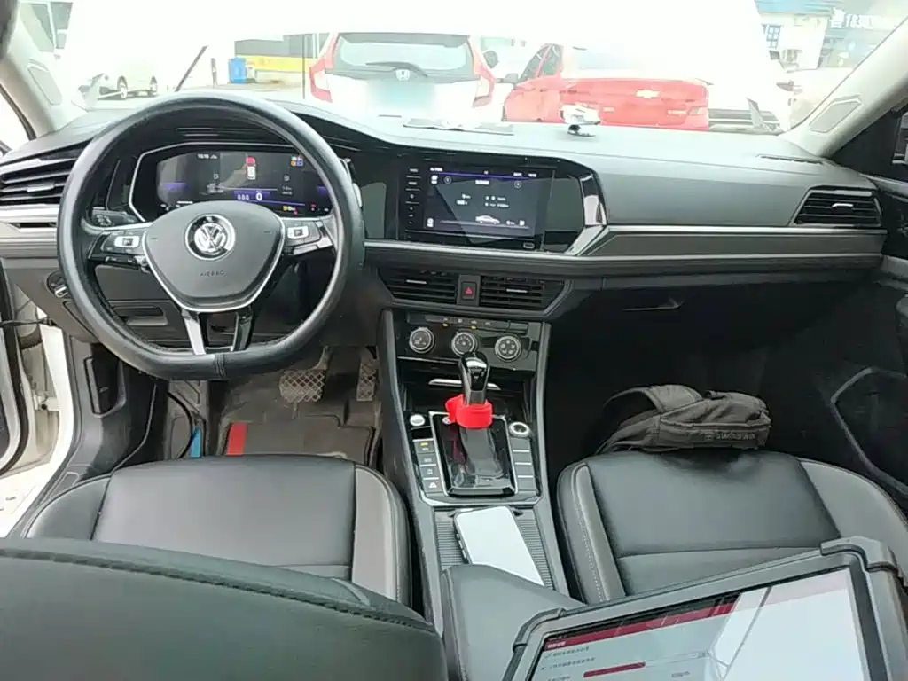 Volkswagen Sagitar — миниатюра 10