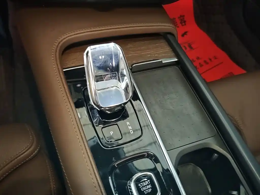 Volvo S90 — миниатюра 14
