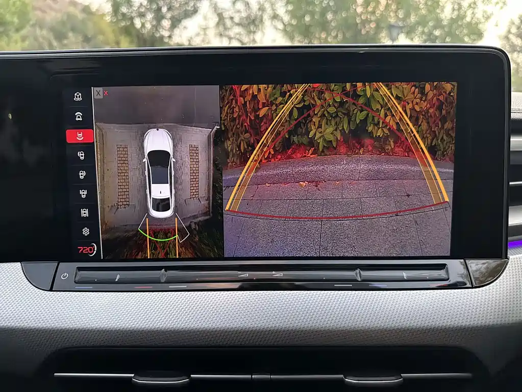 Volkswagen Lamando — миниатюра 11