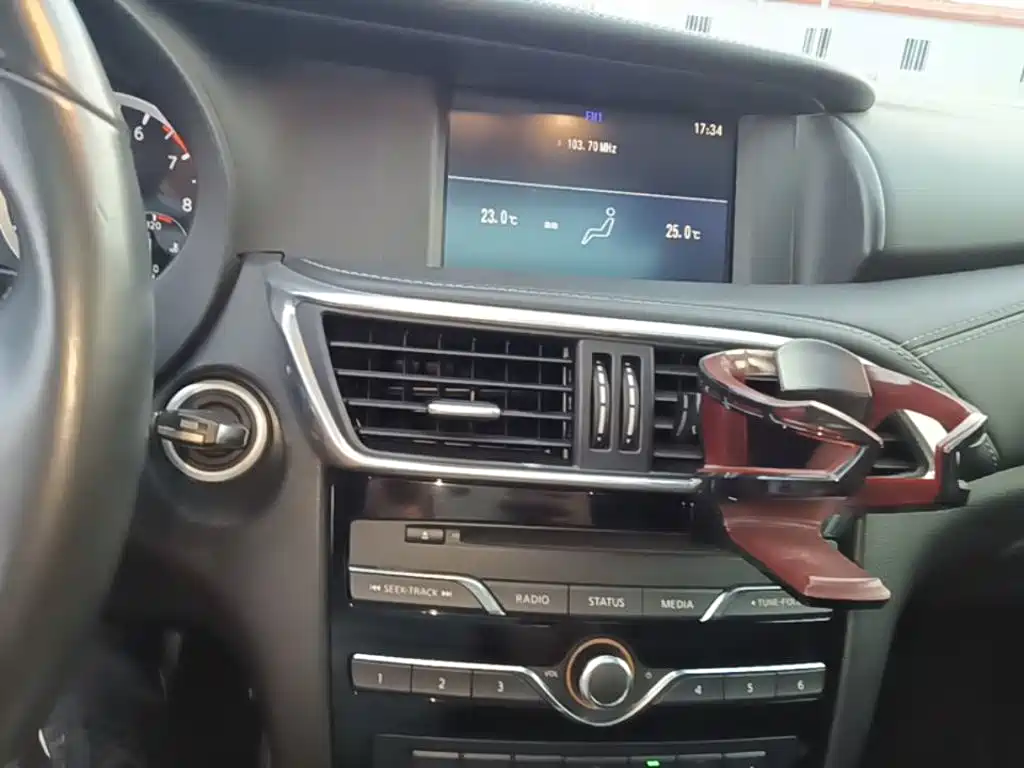 Infiniti QX30 — миниатюра 13