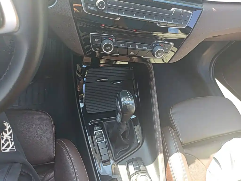 BMW X1 — миниатюра 14