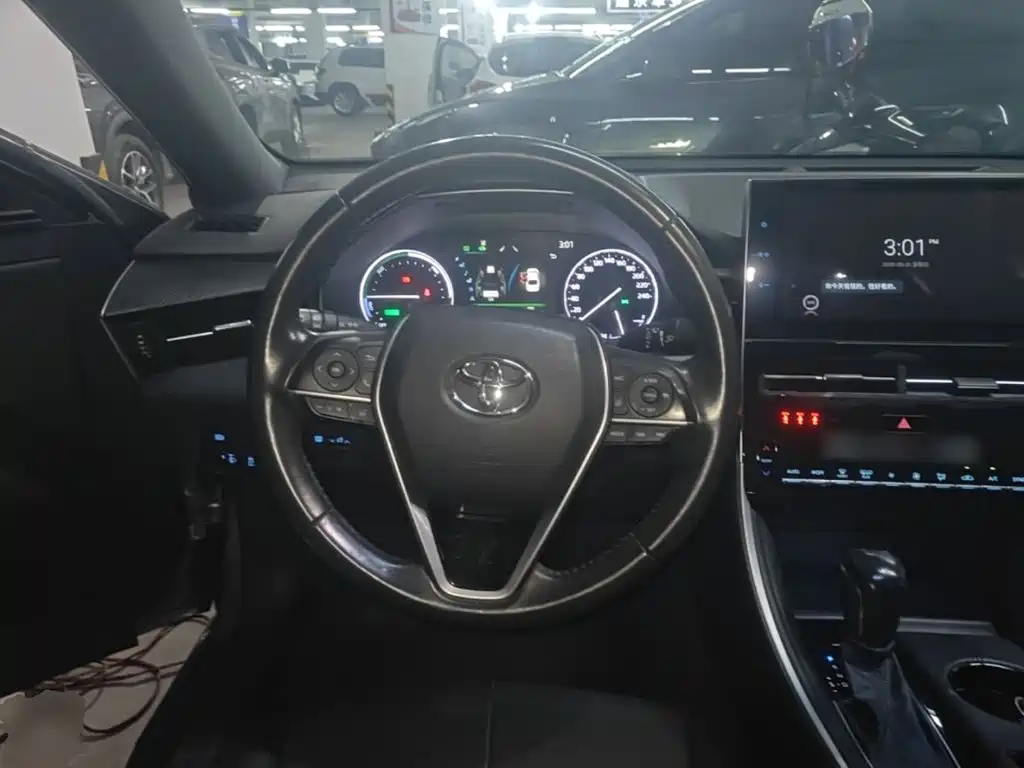 Toyota Avalon — миниатюра 11