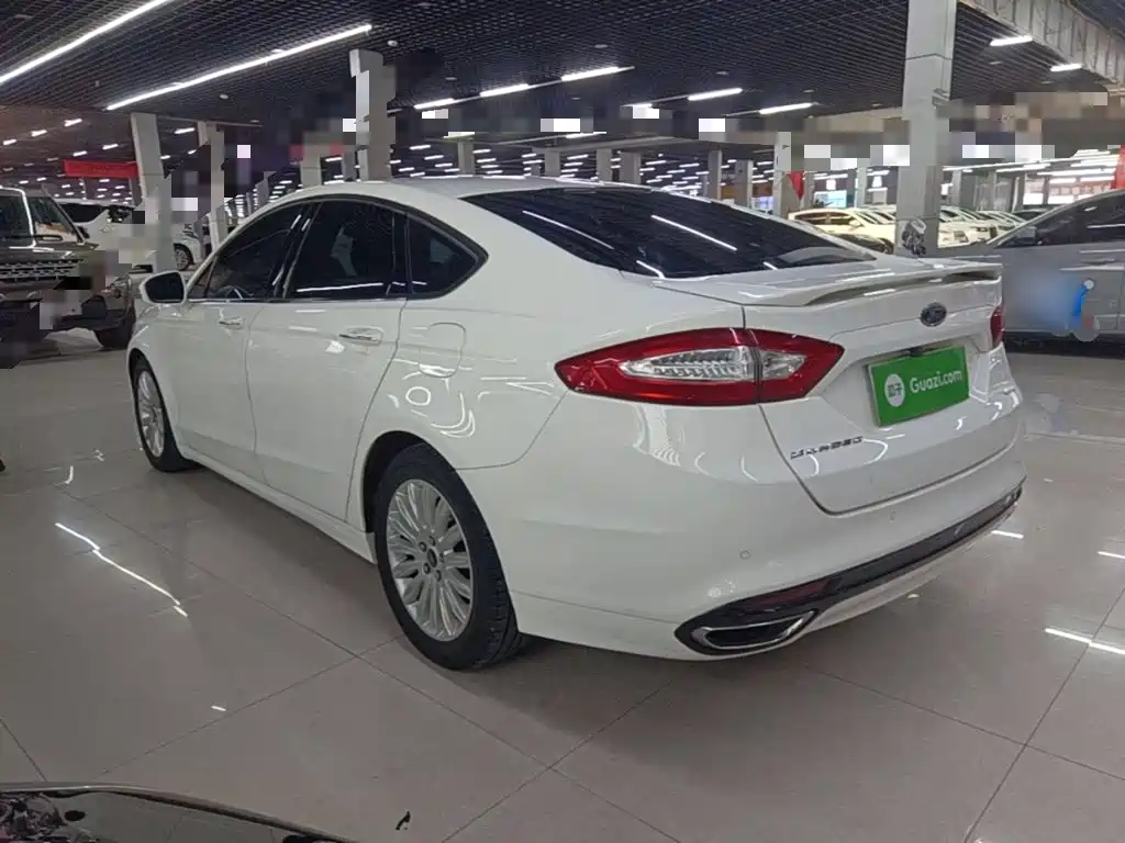 Ford Mondeo — миниатюра 5