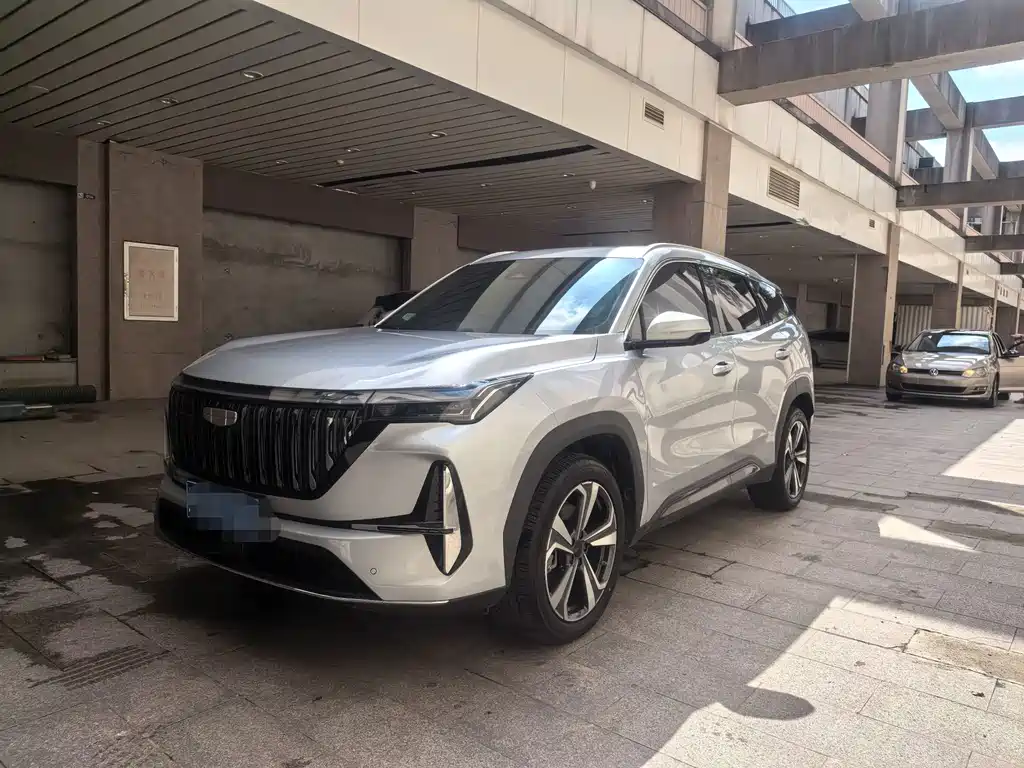 Geely Boyue L