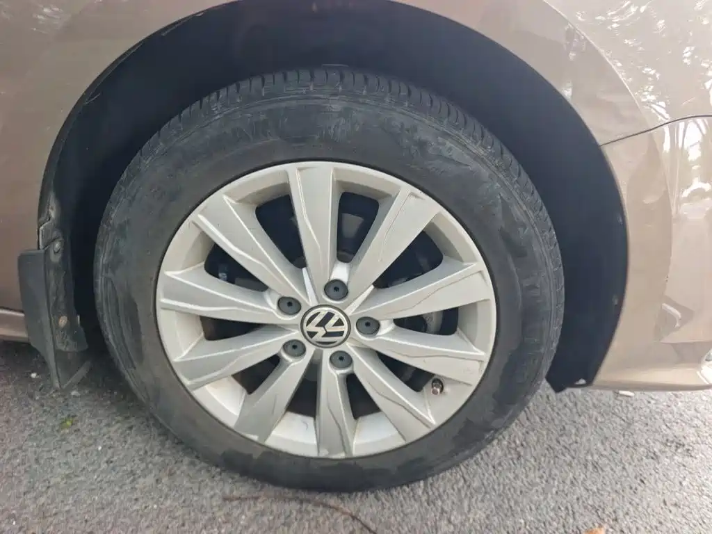 Volkswagen Sagitar — миниатюра 25