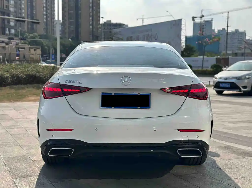 Mercedes-Benz C-Class — миниатюра 5