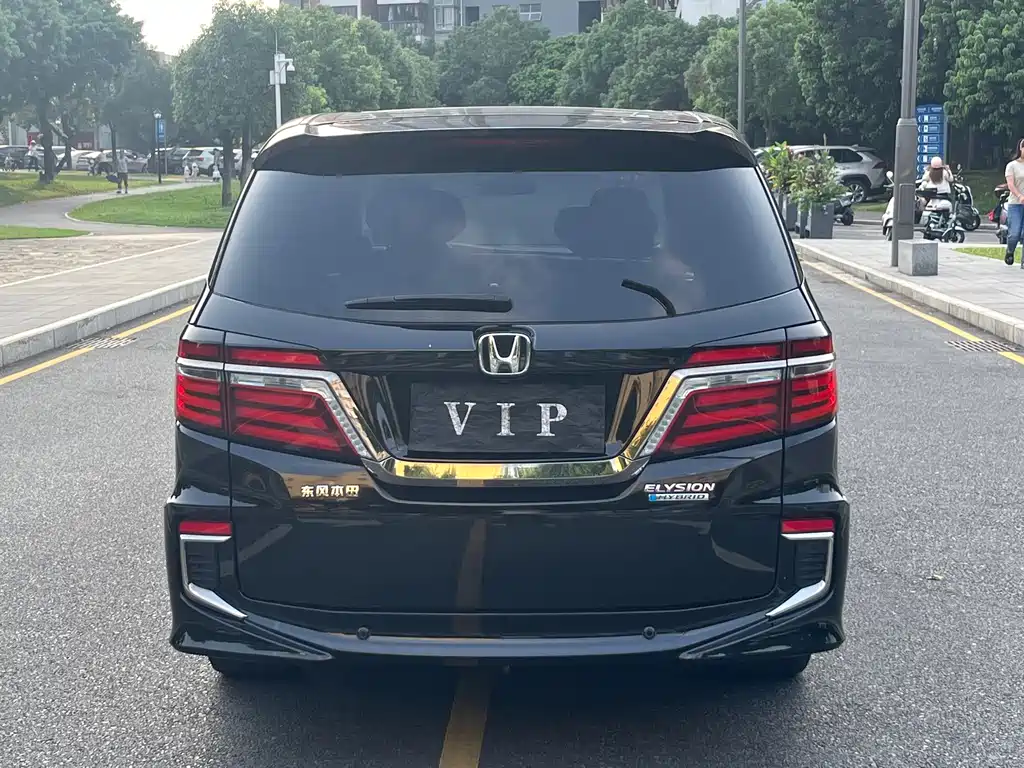 Honda Elysion — миниатюра 33
