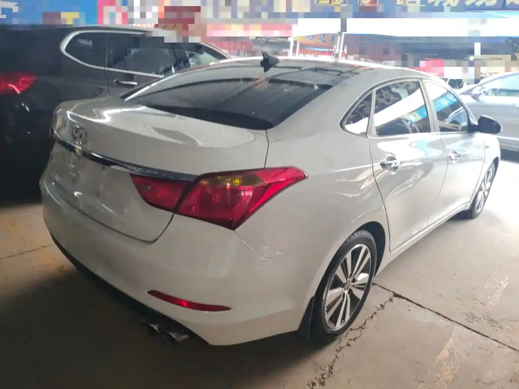 Hyundai Mistra — миниатюра 7