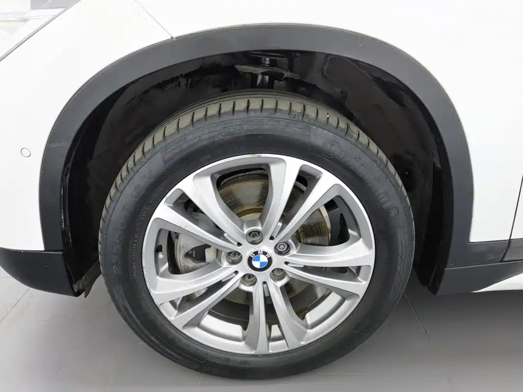 BMW X1 — миниатюра 17