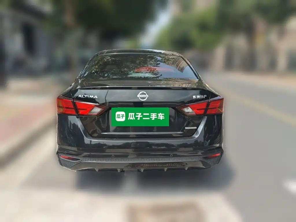 Nissan Teana — миниатюра 3