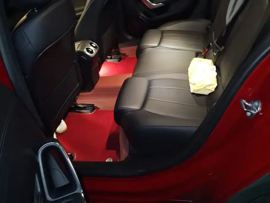 Mercedes-Benz A-Class — миниатюра 11