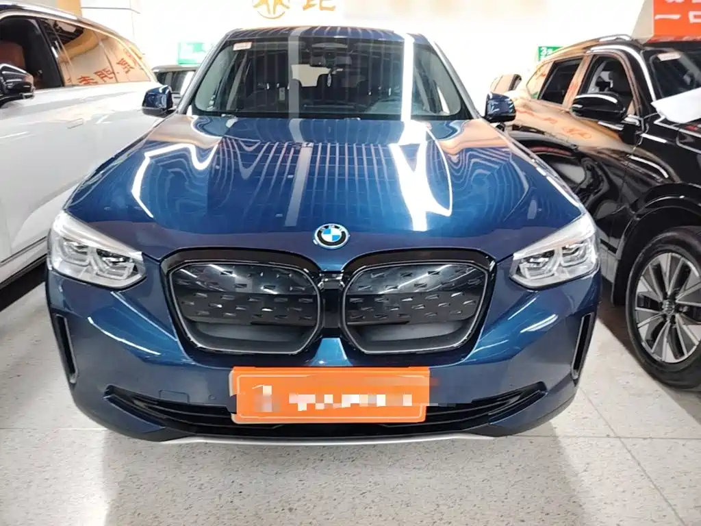 BMW iX3 — миниатюра 3