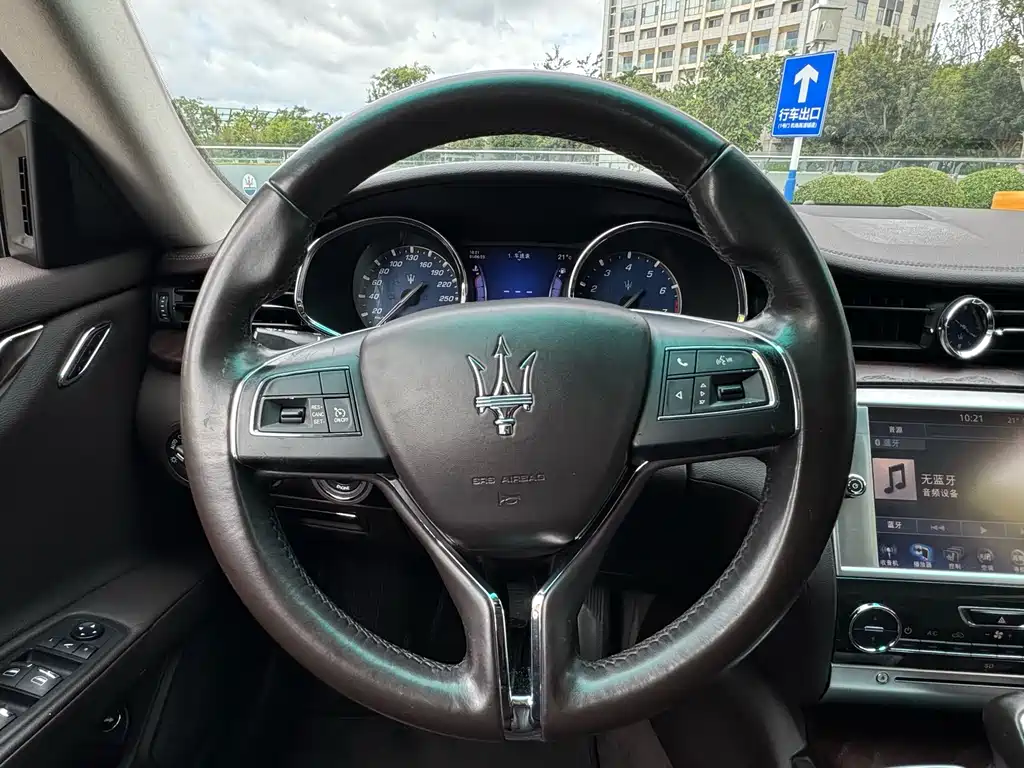 Maserati Quattroporte 3.0T Standard Type, фото 14