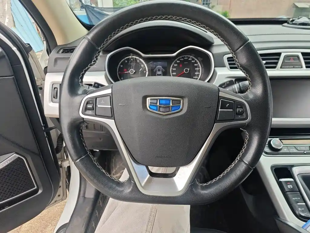 Geely Boyue — миниатюра 11