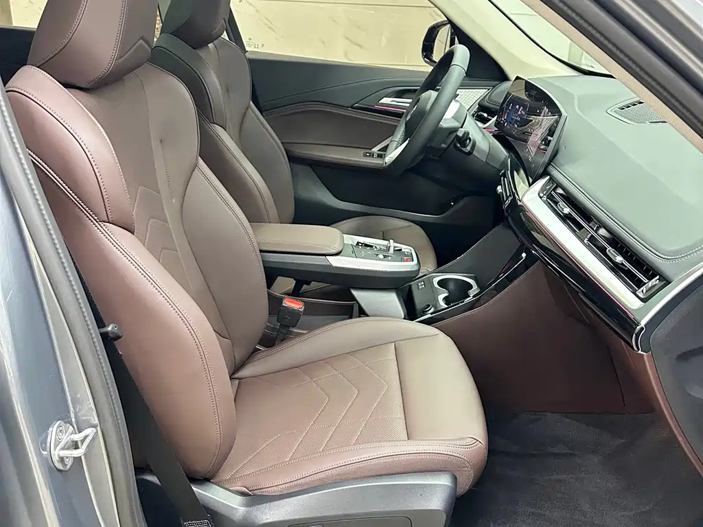 BMW X1 — миниатюра 10