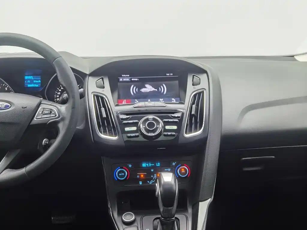 Ford Focus — миниатюра 12