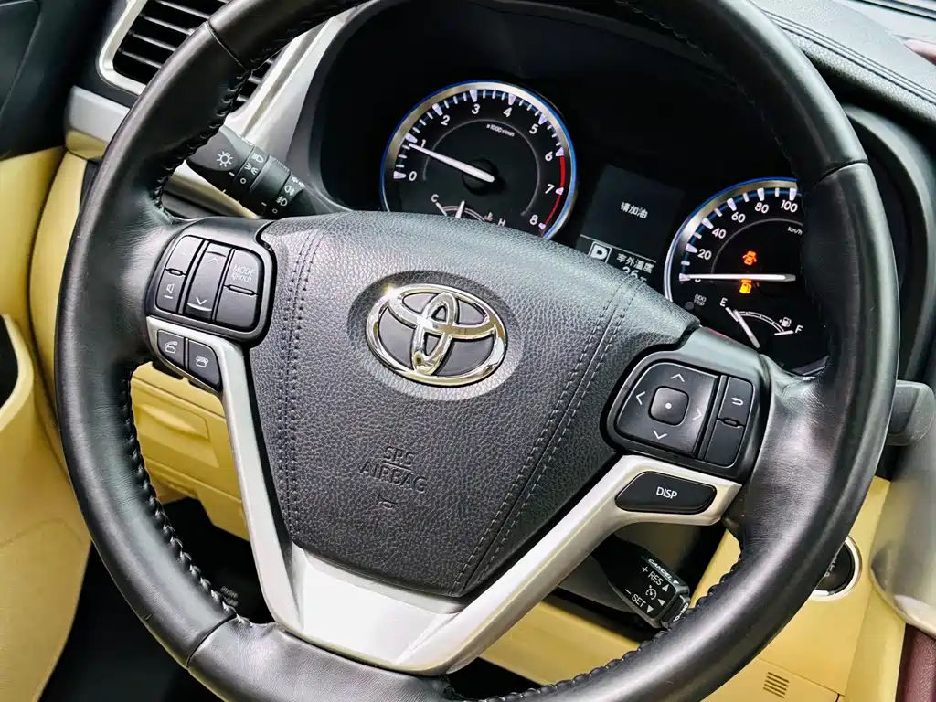 Toyota Highlander — миниатюра 17
