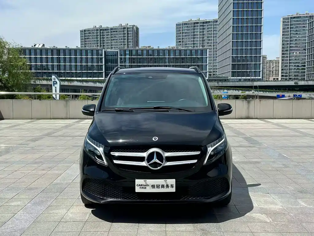 Mercedes-Benz V-Class — миниатюра 2